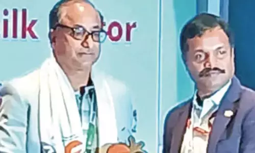 जम्मू-कश्मीर रेशम उद्योग ने भारत टेक्स में वैश्विक संबंध स्थापित किए जम्मू-कश्मीर रेशम उद्योग ने भारत टेक्स में वैश्विक संबंध स्थापित किए