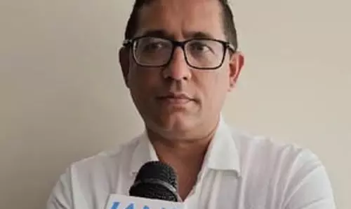 चीन पर सैम पित्रोदा के विचार कांग्रेस के रुख को दर्शाते हैं : हितेश जैन चीन पर सैम पित्रोदा के विचार कांग्रेस के रुख को दर्शाते हैं : हितेश जैन