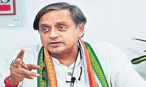 Kerala: वाम सरकार की प्रशंसा के बावजूद कांग्रेस द्वारा थरूर के खिलाफ कार्रवाई की संभावना नहीं