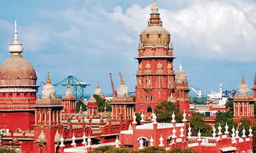 Tamil Nadu: मद्रास उच्च न्यायालय ने समुद्र तट पर रेत खनन की सीबीआई जांच के आदेश दिए
