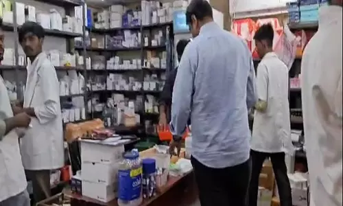 अवैध दवा बिक्री: 76 फार्मेसियों के लाइसेंस रद्द