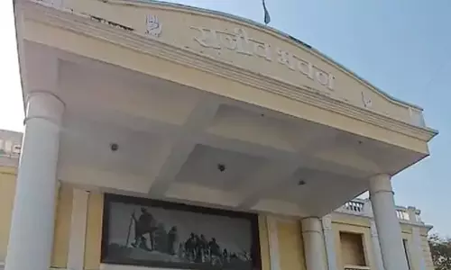 गिरीश दुबे को इस्तीफा दे देना चाहिए, कांग्रेस कार्यकर्ता ने FB में लिखा