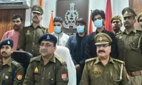 Lucknow: बहन की शादी का लोन चुकाने के लिए की कैब लूट