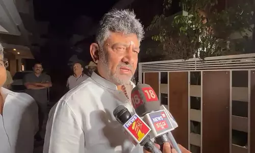 मेकेदातु, महादायी, नावली और बांध मरम्मत परियोजनाओं पर चर्चा: DK Shivakumar मेकेदातु, महादायी, नावली और बांध मरम्मत परियोजनाओं पर चर्चा: DK Shivakumar