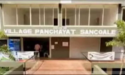 भ्रष्टाचार-धन के कुप्रबंधन के लिए Sancoale ग्राम पंचायत आलोचनाओं के घेरे में भ्रष्टाचार-धन के कुप्रबंधन के लिए Sancoale ग्राम पंचायत आलोचनाओं के घेरे में
