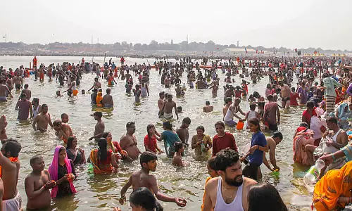 Kumbh Mela: मानव अपशिष्ट के कारण नदी जल प्रदूषित अध्ययन से चौंकाने वाली जानकारी Kumbh Mela: मानव अपशिष्ट के कारण नदी जल प्रदूषित अध्ययन से चौंकाने वाली जानकारी