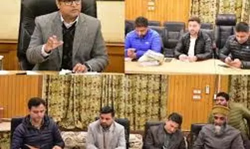 आयुक्त एसएमसी ने राजस्व समिति बैठक की अध्यक्षता की