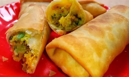 Veg Spring Rolls टिफिन में बच्चों को बना कर दे स्वाद से भरपूर