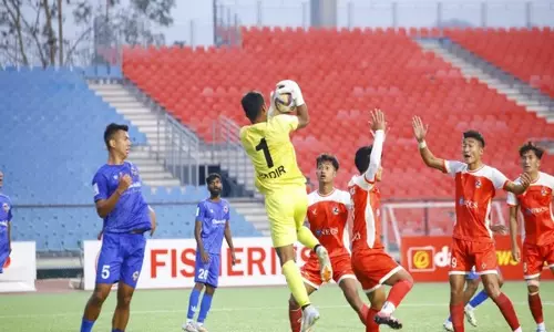 Aizawl में पदार्पण करने वाले रोड्रिगेज ने चर्चिल ब्रदर्स को देर से बराबरी करने पर निराश किया Aizawl में पदार्पण करने वाले रोड्रिगेज ने चर्चिल ब्रदर्स को देर से बराबरी करने पर निराश किया