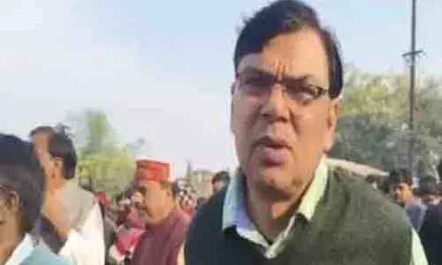Bhind: डंपर ट्रक ने लोडिंग वाहन को टक्कर मार दी, 5 की मौत, 20 घायल