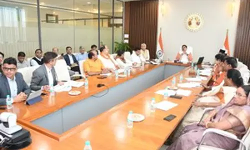 CM Yadav ने ग्लोबल इन्वेस्टर्स समिट की तैयारियों की समीक्षा की CM Yadav ने ग्लोबल इन्वेस्टर्स समिट की तैयारियों की समीक्षा की