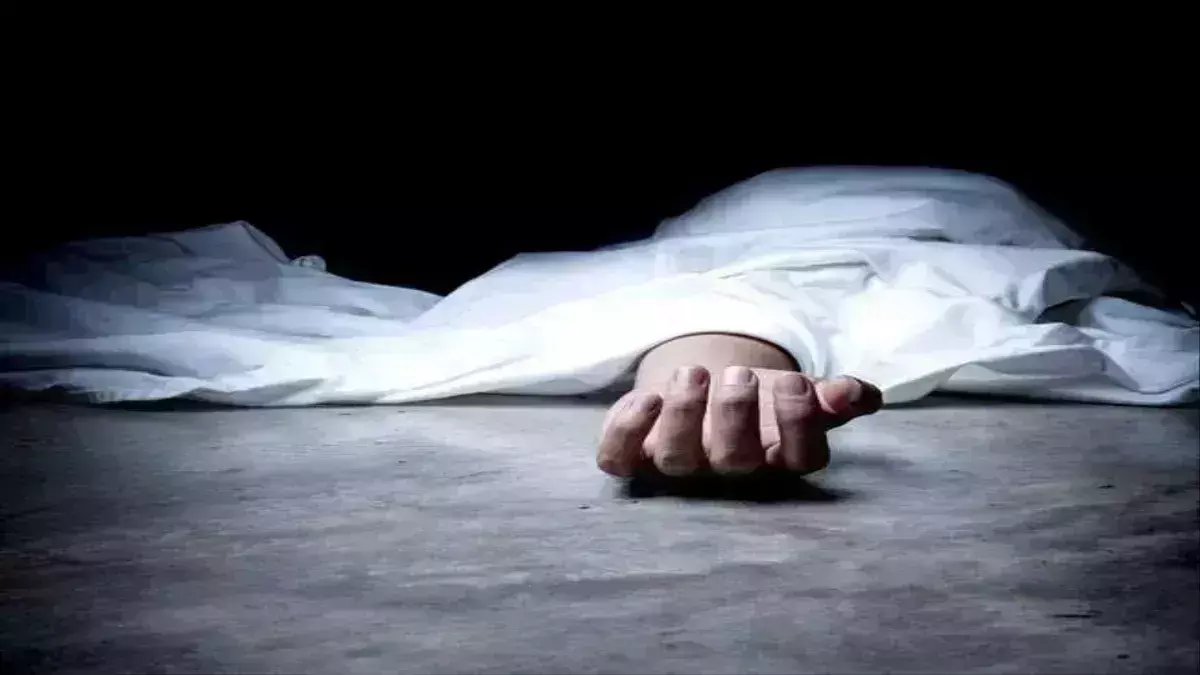 Rampur: लाइन की चपेट में आकर युवक की दर्दनाक मौत