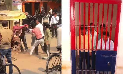 Mirzapur: बीच सड़क पर बुजुर्ग की बेरहमी से पीटा, 4 युवक गिरफ्तार