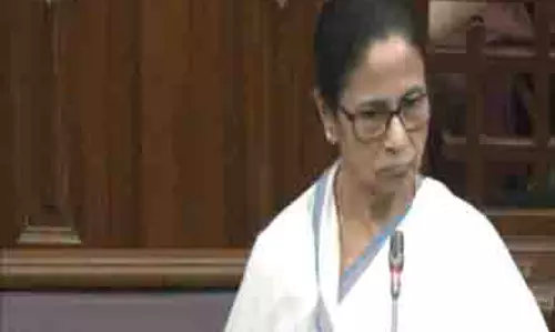 Mamata की मृत्यु कुंभ टिप्पणी पर राजनीतिक और धार्मिक नेताओं ने कड़ी आलोचना की