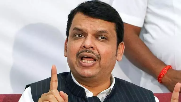 फडणवीस ने महाराष्ट्र लीक पर कार्रवाई की चेतावनी दी फडणवीस ने महाराष्ट्र लीक पर कार्रवाई की चेतावनी दी