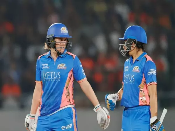 WPL 2025: मुंबई इंडियंस ने गुजरात जायंट्स पर 5 विकेट से जीत दर्ज कर सीजन की पहली जीत दर्ज की WPL 2025: मुंबई इंडियंस ने गुजरात जायंट्स पर 5 विकेट से जीत दर्ज कर सीजन की पहली जीत दर्ज की