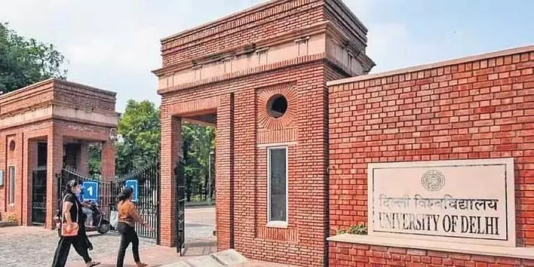 DTF ने पीएचडी, एमफिल करने पर गैर-चक्रवृद्धि अग्रिम वेतन वृद्धि वापस लेने की मांग की DTF ने पीएचडी, एमफिल करने पर गैर-चक्रवृद्धि अग्रिम वेतन वृद्धि वापस लेने की मांग की