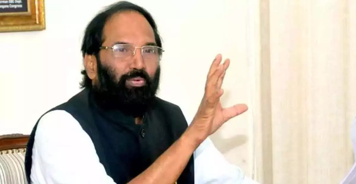 Telangana: उत्तम ने कृष्णा जल विवाद में केंद्र से हस्तक्षेप का आग्रह किया Telangana: उत्तम ने कृष्णा जल विवाद में केंद्र से हस्तक्षेप का आग्रह किया