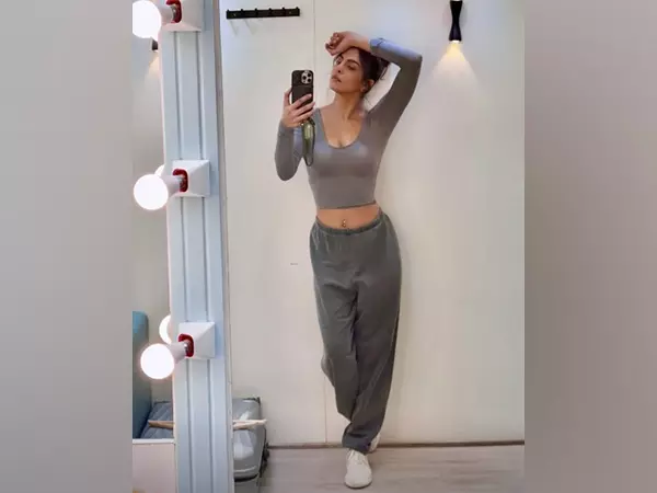 Desi Girl प्रियंका चोपड़ा ने अपने लेटेस्ट पोस्ट में रंगीला की झलक दिखाई Desi Girl प्रियंका चोपड़ा ने अपने लेटेस्ट पोस्ट में रंगीला की झलक दिखाई