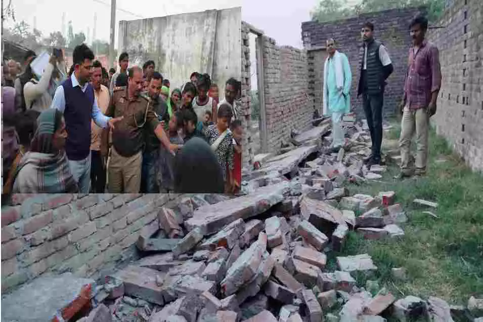 Sultanpur: गोसाईंगंज क्षेत्र में दीवार गिरने से तीन मासूम बच्चों की मौत Sultanpur: गोसाईंगंज क्षेत्र में दीवार गिरने से तीन मासूम बच्चों की मौत