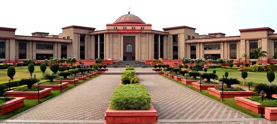तलाक की याचिका, छत्तीसगढ़ हाईकोर्ट ने महत्वपूर्ण फैसला सुनाया तलाक की याचिका, छत्तीसगढ़ हाईकोर्ट ने महत्वपूर्ण फैसला सुनाया