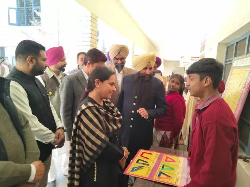 CM का दौरा रद्द होने से भोगीवाल के छात्र निराश CM का दौरा रद्द होने से भोगीवाल के छात्र निराश