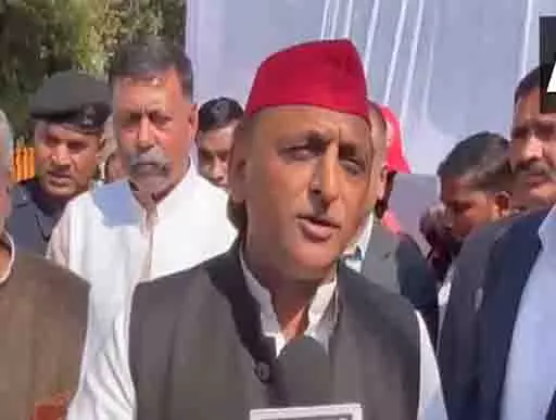 अखिलेश यादव ने योगी आदित्यनाथ पर किया पलटवार, कहा- CM को भाषा या प्रगति से कोई लेना-देना नहीं अखिलेश यादव ने योगी आदित्यनाथ पर किया पलटवार, कहा- CM को भाषा या प्रगति से कोई लेना-देना नहीं
