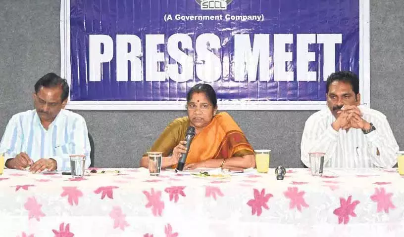 SCCL तेलंगाना के कोठागुडेम में इंटरकंपनी एथलेटिक्स मीट की मेजबानी करेगा SCCL तेलंगाना के कोठागुडेम में इंटरकंपनी एथलेटिक्स मीट की मेजबानी करेगा