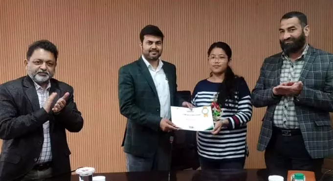 JMC आयुक्त ने स्वच्छता राजदूतों/चैंपियंस के साथ बैठक की JMC आयुक्त ने स्वच्छता राजदूतों/चैंपियंस के साथ बैठक की
