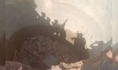 Bikaner: सरकारी स्कूल में बड़ा हादसा, टैंक में गिरे तीन छात्रों की मौत Bikaner: सरकारी स्कूल में बड़ा हादसा, टैंक में गिरे तीन छात्रों की मौत
