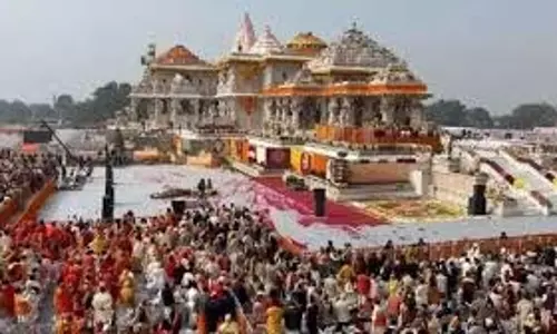 Ayodhya : दर्शन पथ पर गिरा ड्रोन, पुलिस का दावा- राम मंदिर में भगदड़ मचाने की साजिश नाकाम Ayodhya : दर्शन पथ पर गिरा ड्रोन, पुलिस का दावा- राम मंदिर में भगदड़ मचाने की साजिश नाकाम