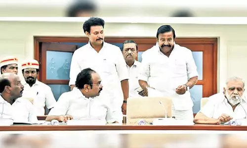 Tamil Nadu: डीएमके सरकार बजट पेश करेगी Tamil Nadu: डीएमके सरकार बजट पेश करेगी