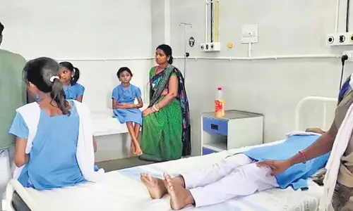 Odisha: सुंदरगढ़ में मध्याह्न भोजन खाने से 34 छात्र बीमार पड़े