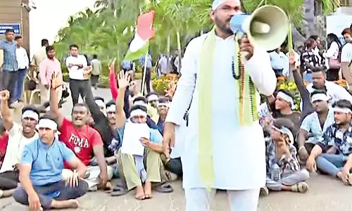 भुवनेश्वर के कीट में तनाव जारी रहा