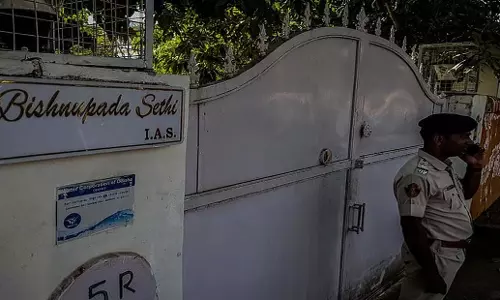 Odisha: वरिष्ठ आईएएस अधिकारी बिष्णुपद सेठी ने सीबीआई जांच के बीच दिया इस्तीफा