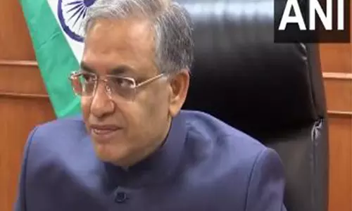 नवनियुक्त मुख्य चुनाव आयुक्त Gyanesh Kumar ने कार्यभार संभाला नवनियुक्त मुख्य चुनाव आयुक्त Gyanesh Kumar ने कार्यभार संभाला