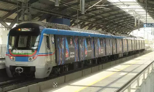 Telangana: ओल्ड सिटी मेट्रो के लिए विध्वंस की गति तेज हो गई Telangana: ओल्ड सिटी मेट्रो के लिए विध्वंस की गति तेज हो गई