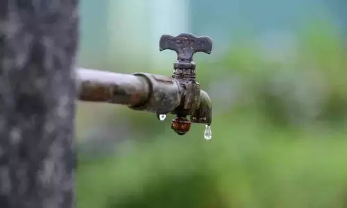 Telangana: आदिवासी इलाकों में पानी की भारी कमी से लोग परेशान