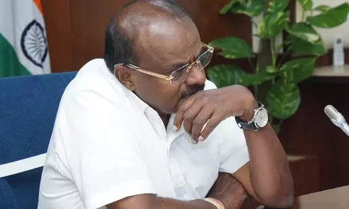 Karnataka: कुमारस्वामी बीमार, केंद्रीय मंत्री इलाज के लिए चेन्नई रवाना