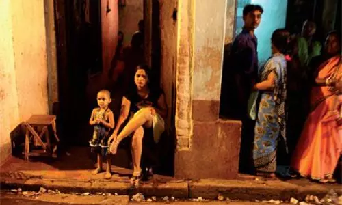 Bareilly: प्रेमनगर में नौकरी के नाम पर युवतियों को वेश्यावृत्ति में धकेलने का मामला सामने आया Bareilly: प्रेमनगर में नौकरी के नाम पर युवतियों को वेश्यावृत्ति में धकेलने का मामला सामने आया