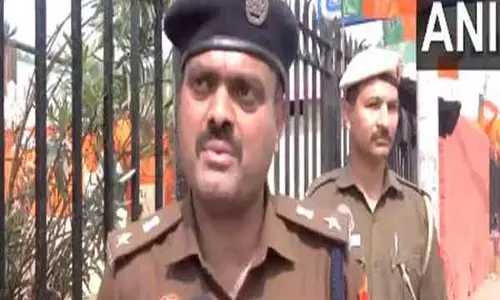 Delhi CM के शपथ ग्रहण समारोह से पहले विस्तृत यातायात प्रबंधन और यातायात सलाह जारी की गई Delhi CM के शपथ ग्रहण समारोह से पहले विस्तृत यातायात प्रबंधन और यातायात सलाह जारी की गई