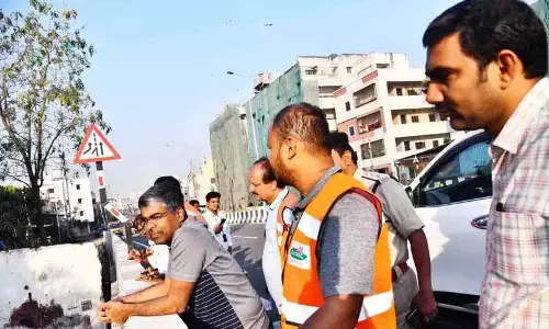 GHMC आयुक्त ने गोलनाका से अंबरपेट तक फ्लाईओवर के लिए भूमि अधिग्रहण का निरीक्षण किया