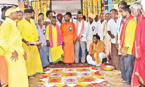 Telangana : पेद्दागट्टू में भगवान का भव्य विवाह