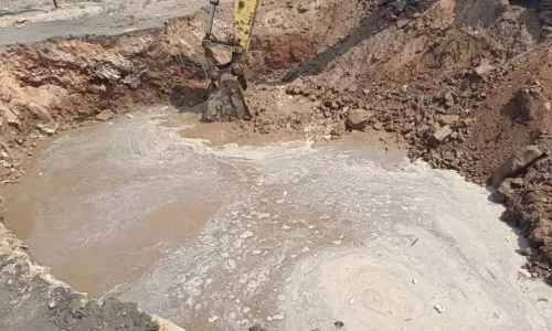 बथुकम्मा कुंटा उत्खनन कोई पाइपलाइन विस्फोट नहीं है: Hydra बथुकम्मा कुंटा उत्खनन कोई पाइपलाइन विस्फोट नहीं है: Hydra