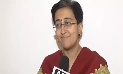 आप नेताओं ने नवनिर्वाचित दिल्ली CM को दी बधाई