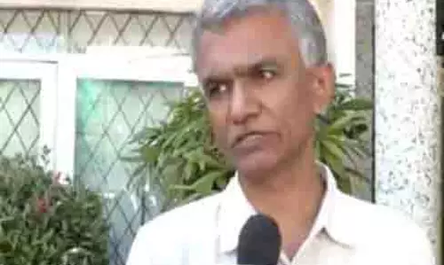 सर्वेक्षण के लिए प्रौद्योगिकी का उपयोग किए बिना लोगों पर बोझ डालना अमानवीय है: कृष्णा बायरे गौड़ा सर्वेक्षण के लिए प्रौद्योगिकी का उपयोग किए बिना लोगों पर बोझ डालना अमानवीय है: कृष्णा बायरे गौड़ा