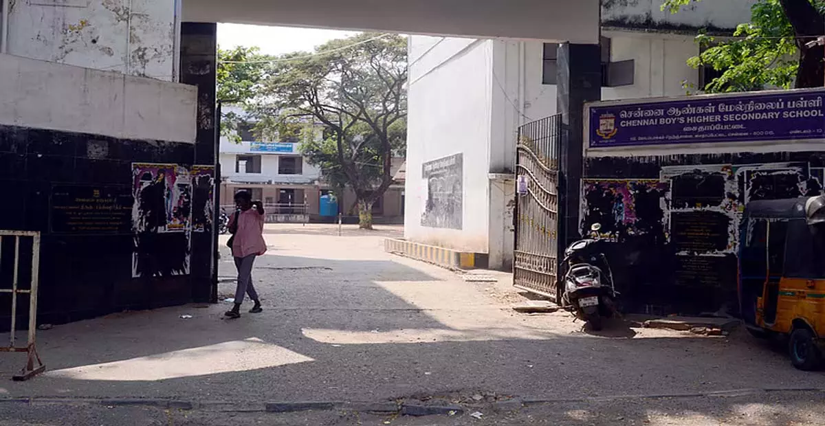 Tamil Nadu: तमिलनाडु के स्कूलों में नामांकन शुरू Tamil Nadu: तमिलनाडु के स्कूलों में नामांकन शुरू