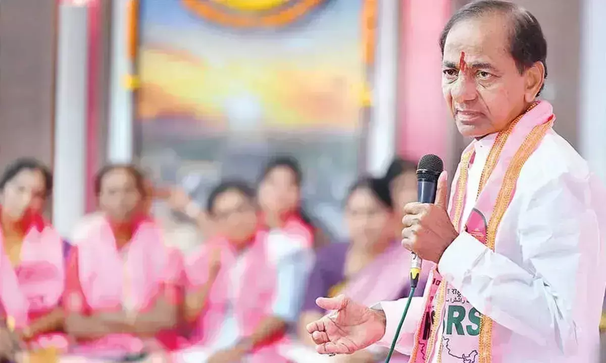 KCR ने बीआरएस के लिए वर्ष भर की कार्ययोजना तैयार की KCR ने बीआरएस के लिए वर्ष भर की कार्ययोजना तैयार की