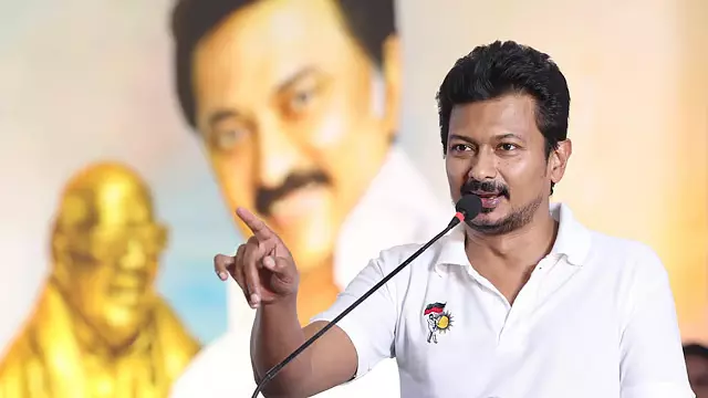 अगर अन्नामलाई में हिम्मत है तो उसे अन्ना सलाई आने को कहें: उदयनिधि की चुनौती अगर अन्नामलाई में हिम्मत है तो उसे अन्ना सलाई आने को कहें: उदयनिधि की चुनौती