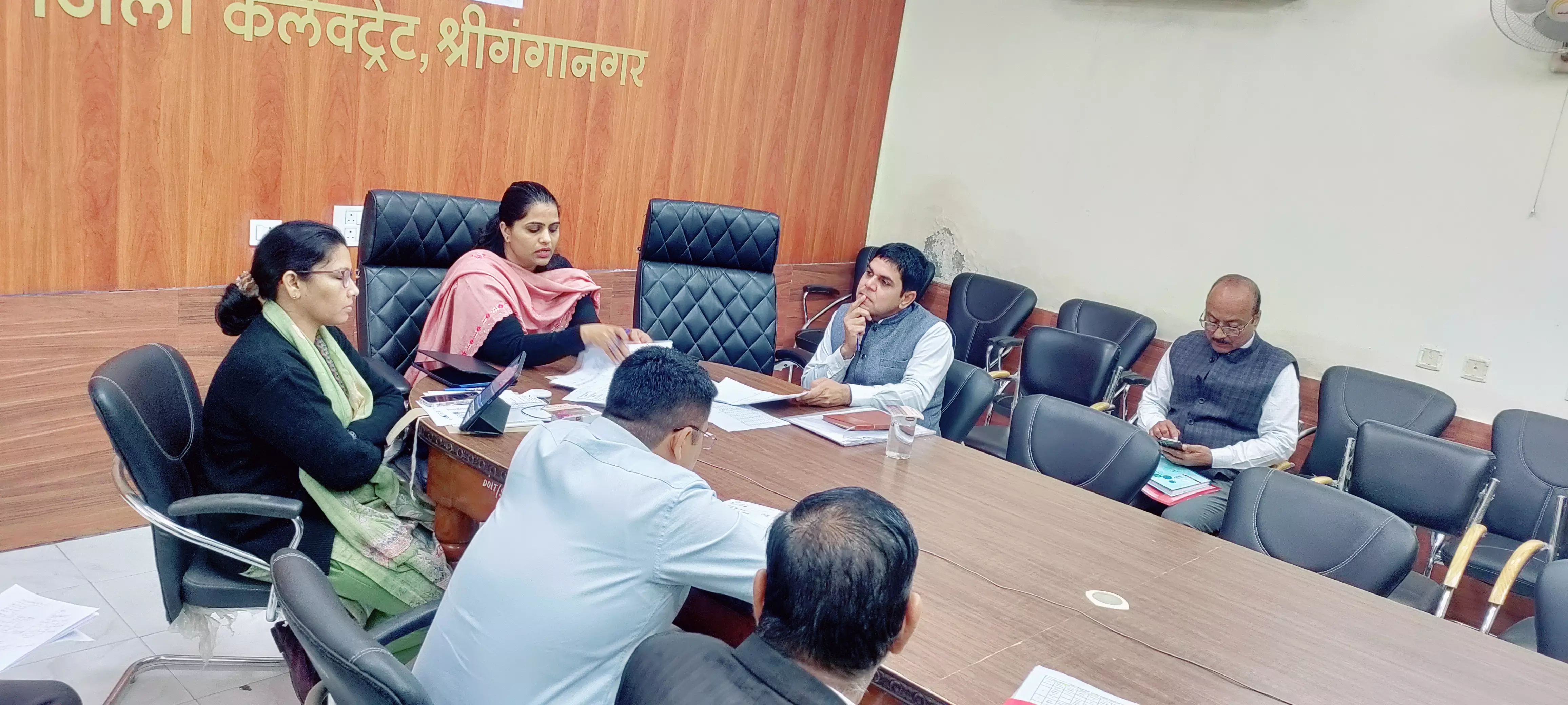 Sri Ganganagar: अधिक से अधिक किसानों का पंजीकरण करते हुए दिलवायें योजनाओं का लाभ Sri Ganganagar: अधिक से अधिक किसानों का पंजीकरण करते हुए दिलवायें योजनाओं का लाभ